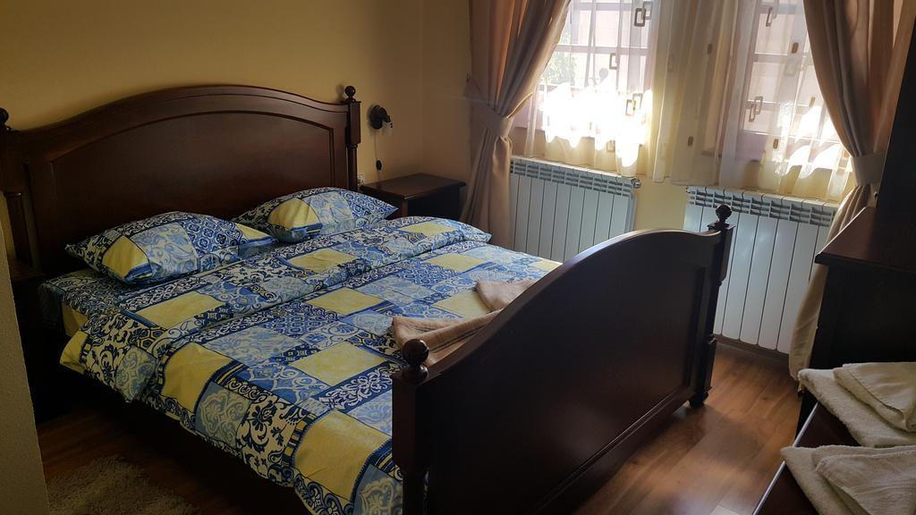 Guest House Maria Koprivshtitsa Luaran gambar