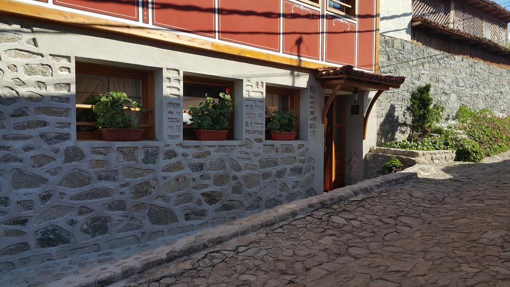 Guest House Maria Koprivshtitsa Luaran gambar